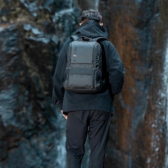 Arctic Hunter Premium Backpack Water Resistant Built-in USB Headphone Jack Laptop Daypack for Men and Women, B00532
