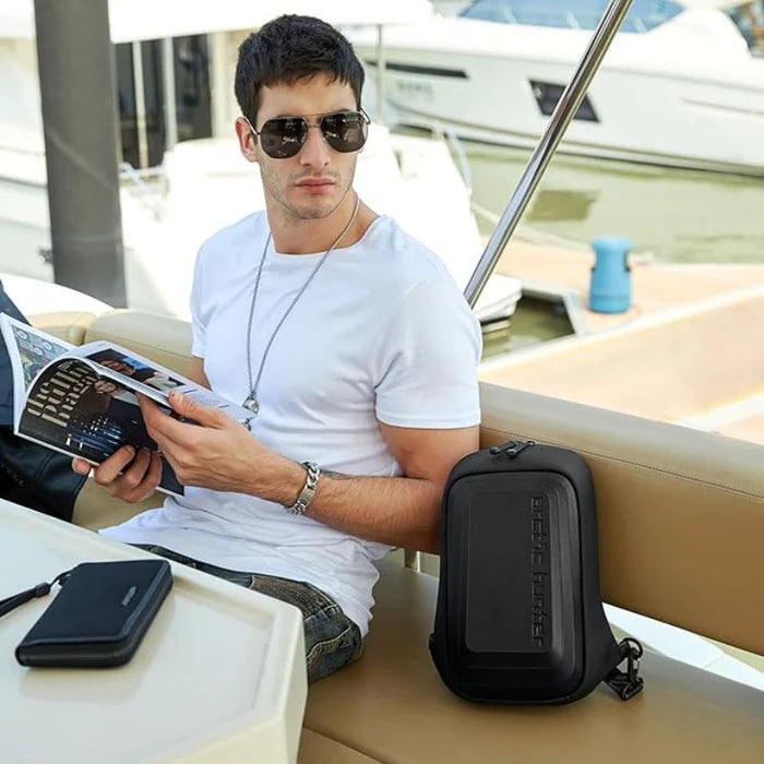 Arctic Hunter Semi Hard Shell Cross-Body Bag Water Resistant Anti-Theft Unisex Fashion Shoulder bag for Travel Business Casual Use, XB00126