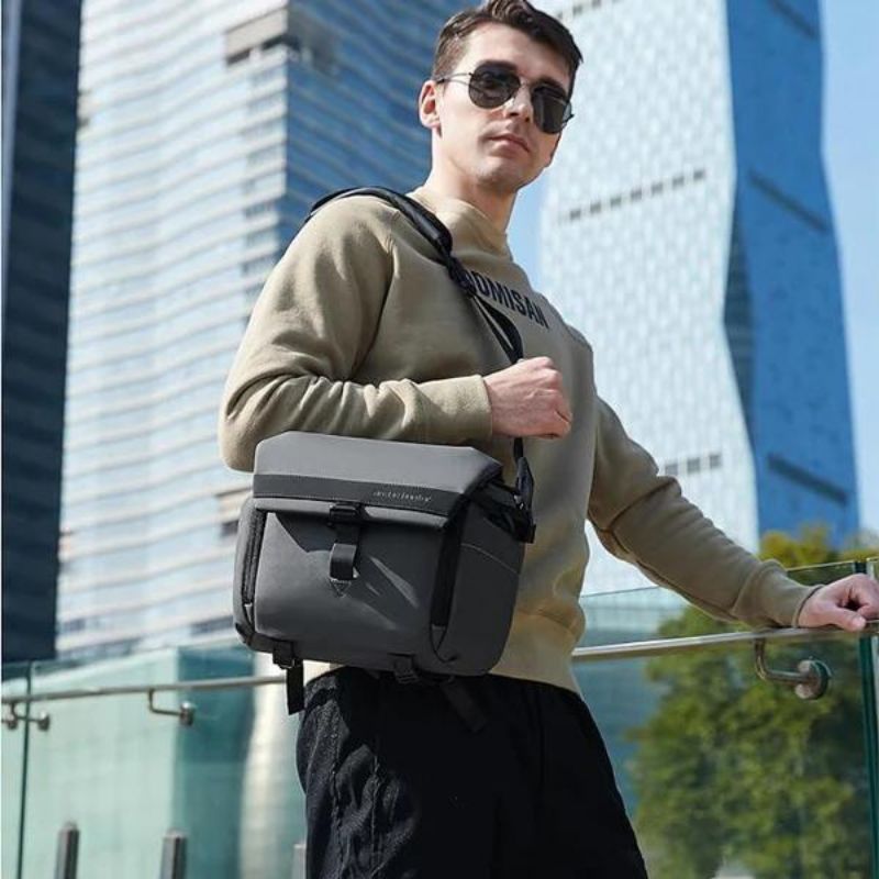 Arctic Hunter Premium Unisex Water-Resistant Sling Bag - Anti-Theft Crossbody Bag for Travel, Business, and Daily Use K00576 Black