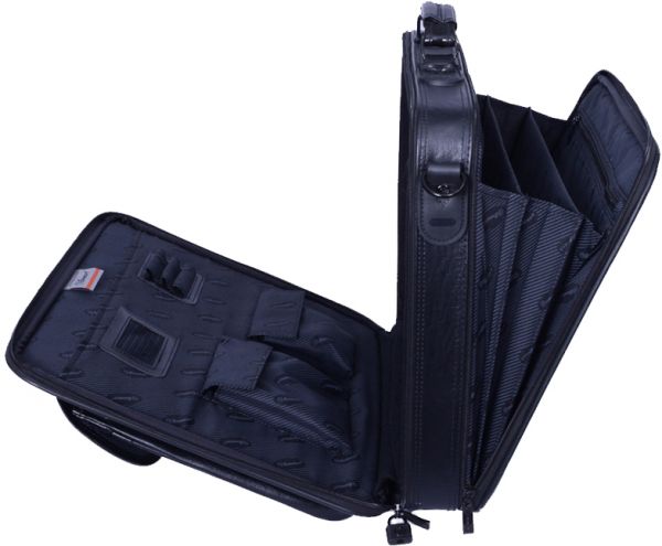laptop bag in dubai